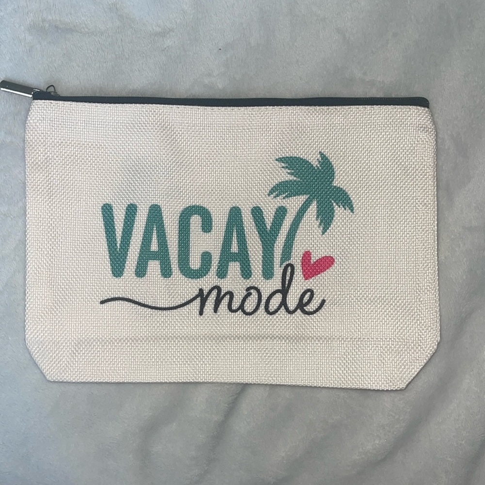 Vacay mode Beach Makeup Bag, California Surf Cosmetic Bags Beach vacation Ocean